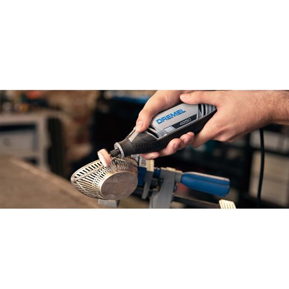 DREMEL 4250 WITH 35 ACCESSORIES 4250-35A F0134250NA