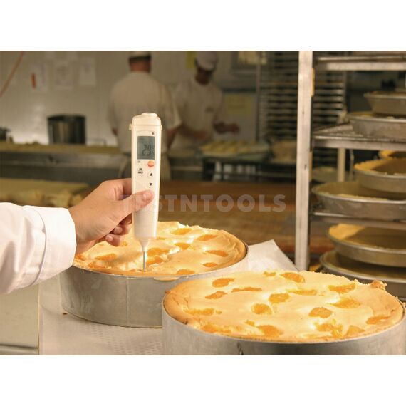 TESTO DIGITAL FOOD THERMOMETER SET WITH TOPSAFE 106-T3, 5 TESTO DIGITAL FOOD THERMOMETER SET WITH TOPSAFE 106-T3
