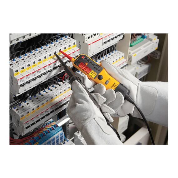 FLUKE T110 VOLTAGE AND CONTINUITY TESTER 690V