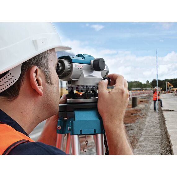 BOSCH OPTICAL LEVEL GOL32D 0601068500, 2 BOSCH OPTICAL LEVEL GOL32D 0601068500