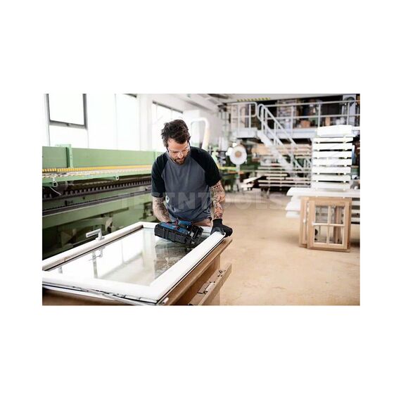 BOSCH 18V FINISHING NAILER TOOL ONLY GNH18V-64