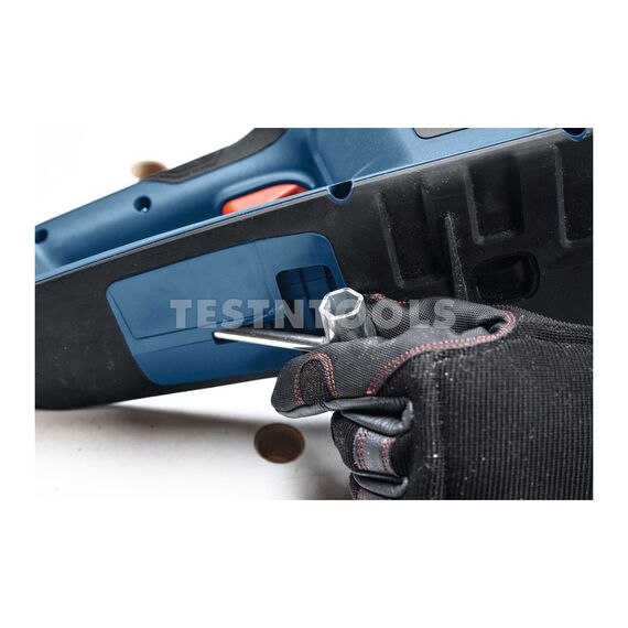 BOSCH 18V BRUSHLESS CHAINSAW 400MM TOOL ONLY GKE18V-40
