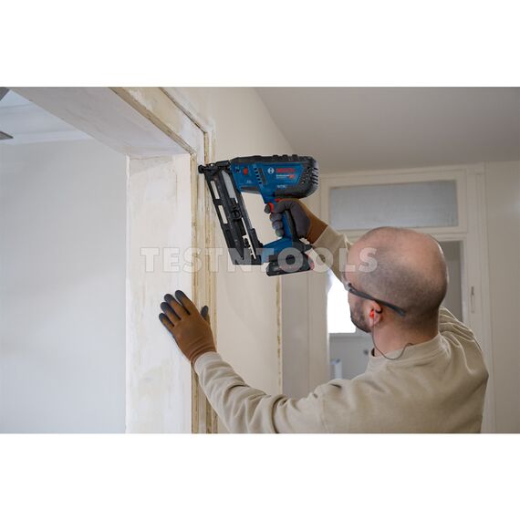 BOSCH 18V BRUSHLESS FINISHING NAILER TOOL ONLY GNH18V-64-2